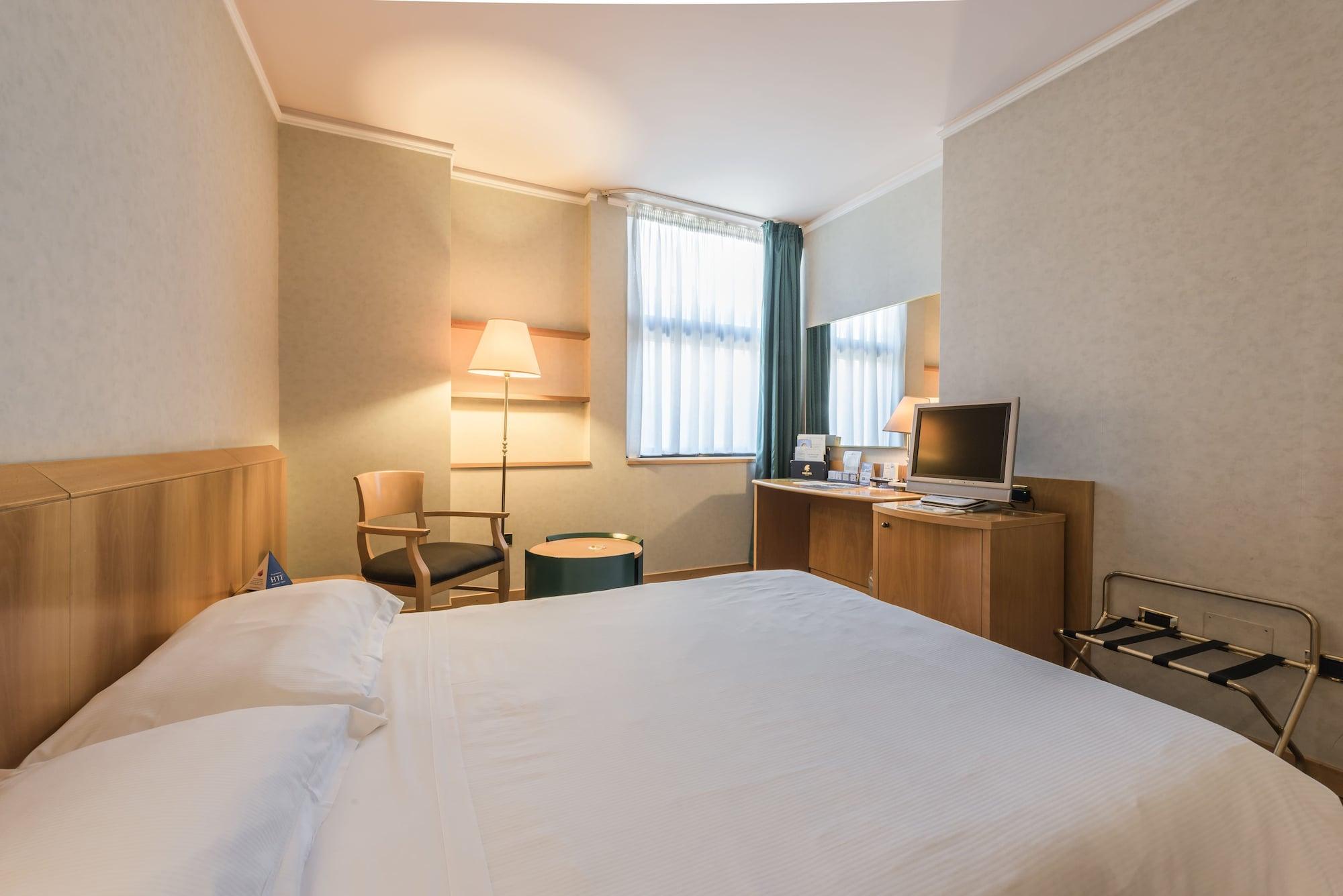 Caesar'S Hotel Cagliari Bagian luar foto