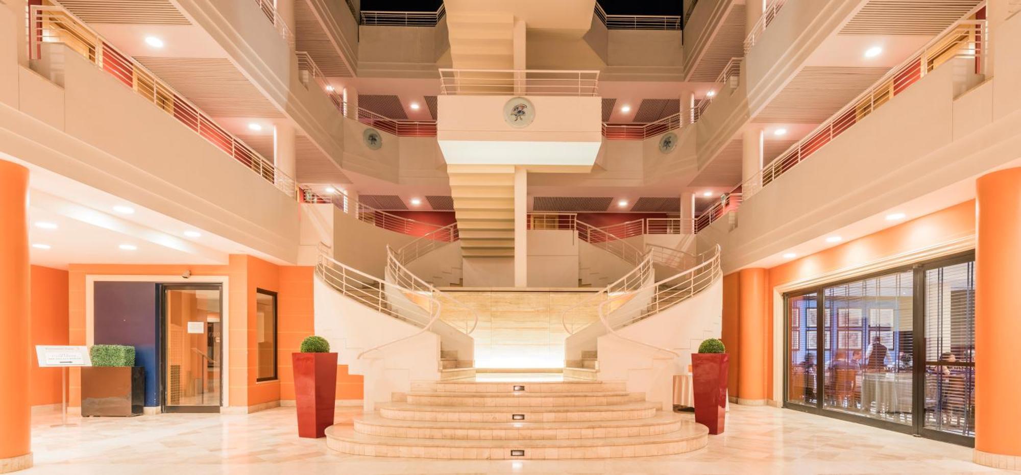 Caesar'S Hotel Cagliari Bagian luar foto