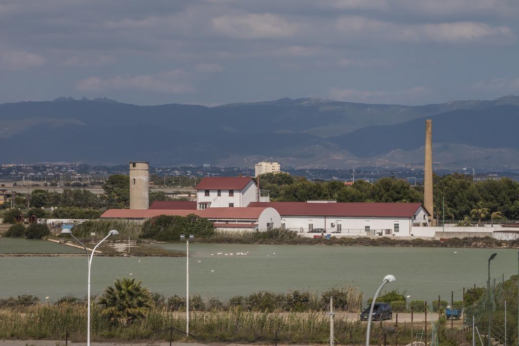 Caesar'S Hotel Cagliari Bagian luar foto