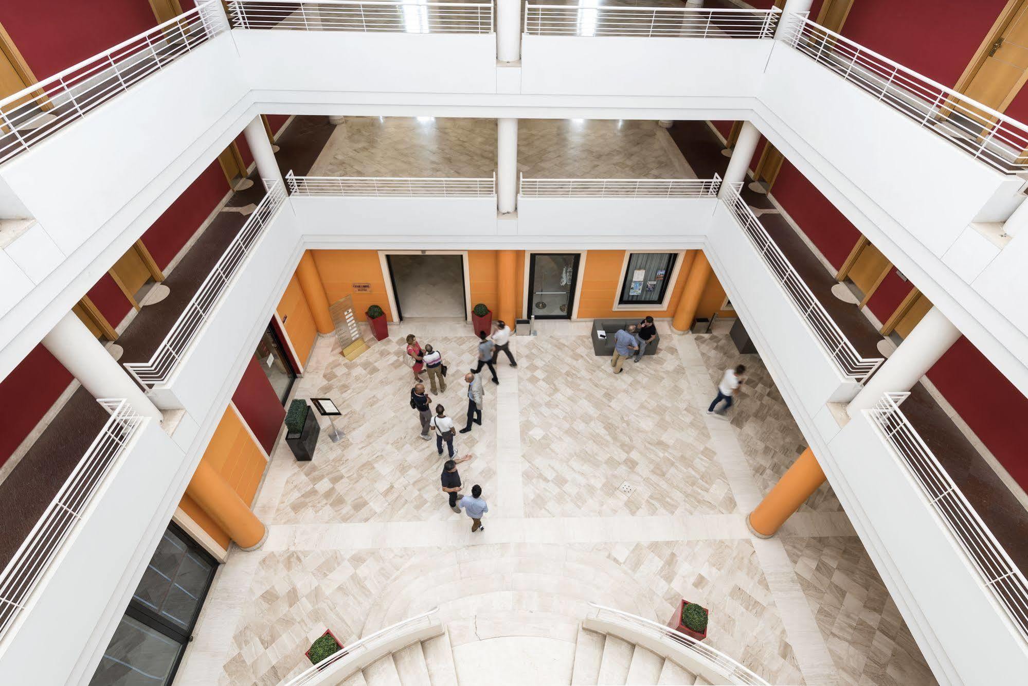 Caesar'S Hotel Cagliari Bagian luar foto