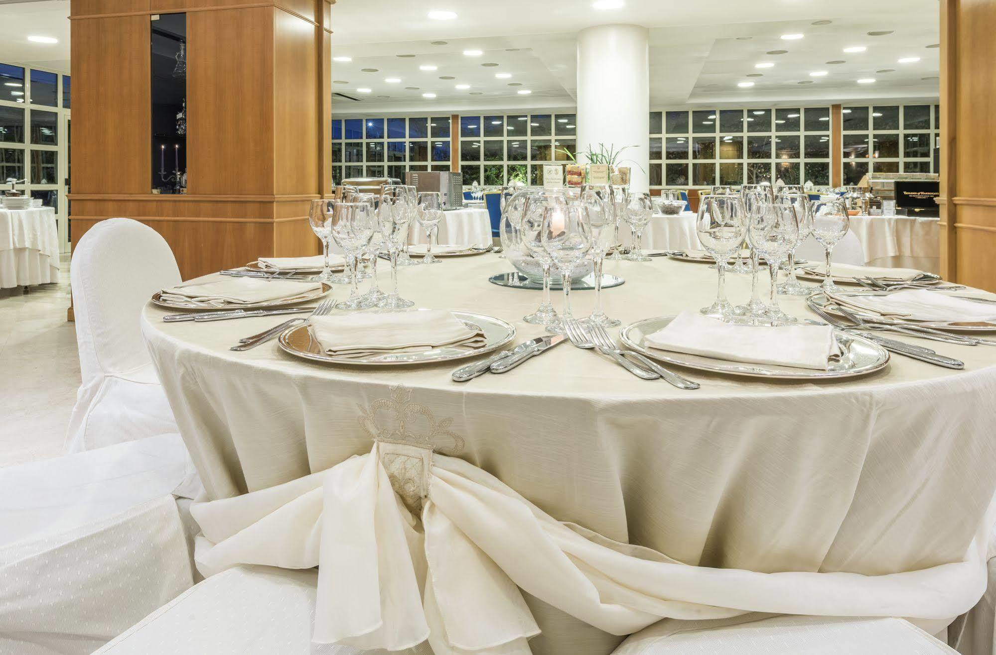 Caesar'S Hotel Cagliari Bagian luar foto